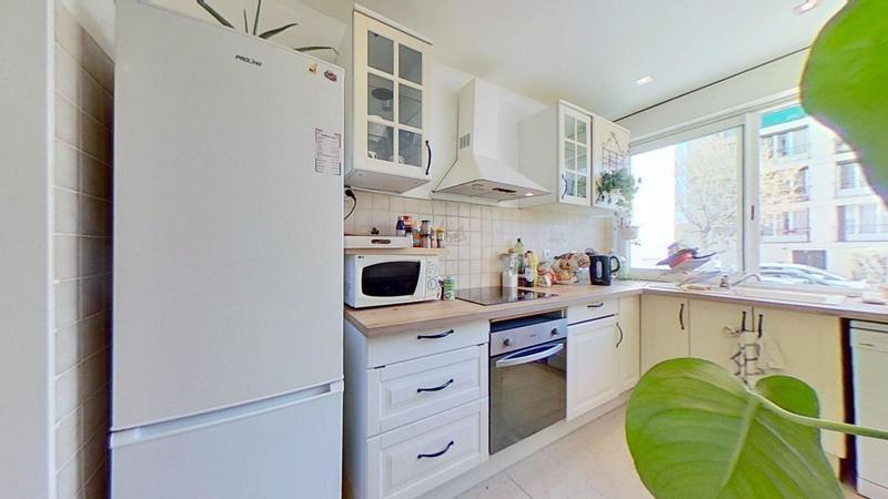 Chambre - 78 m² - 4 pièces