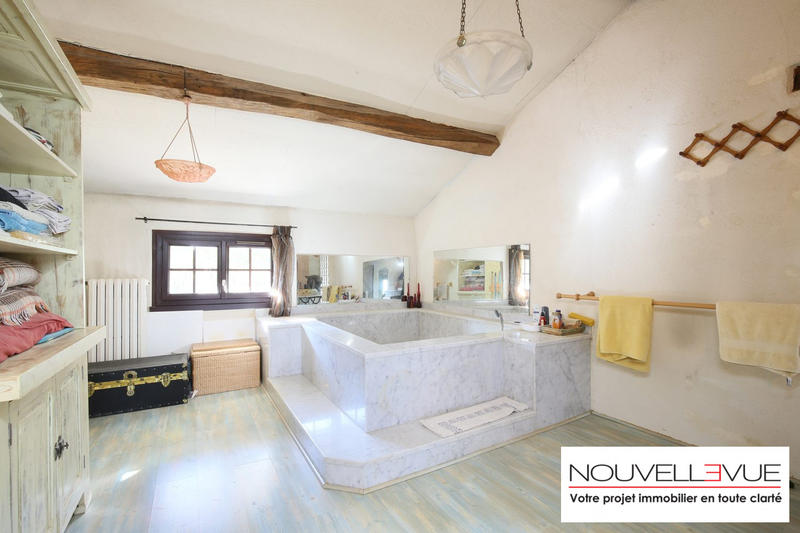 Ferme - 357 m² - 7 pièces