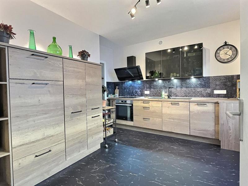 Maison - 133 m² - 6 pièces