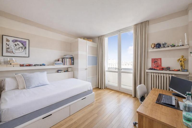 Appartement - 165 m² - 7 pièces