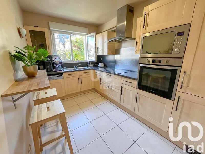 Maison - 104 m² - 6 pièces