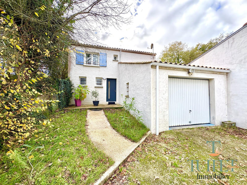 Maison - 86 m² - 4 pièces