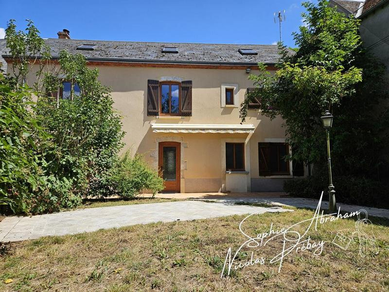 Maison - 138 m² - 6 pièces