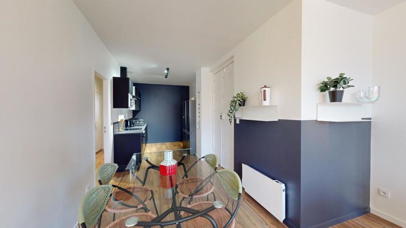 Appartement - 122 m² - 6 pièces