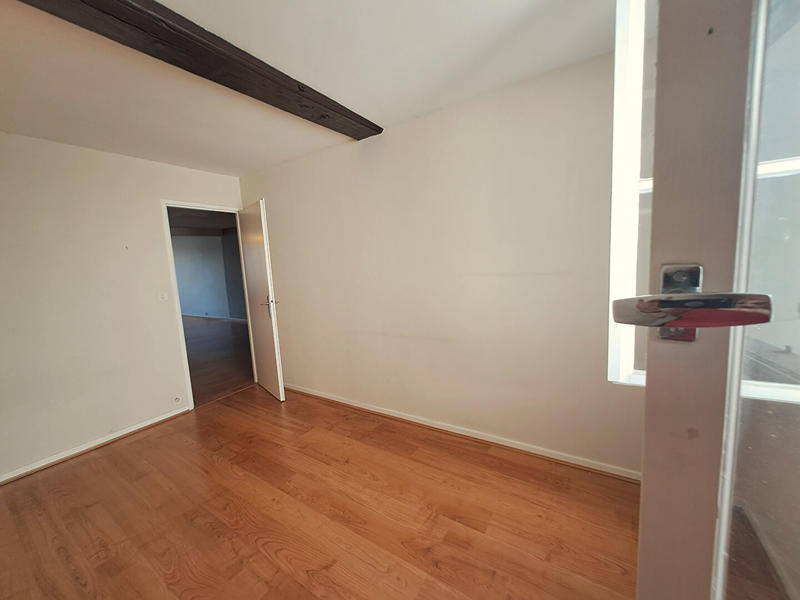 Appartement - 76 m² - 2 pièces