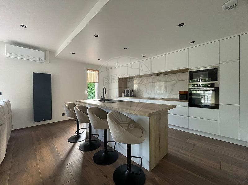 Maison - 107 m² - 5 pièces