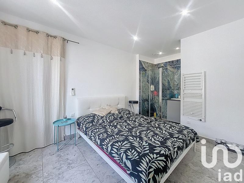 Maison - 152 m² - 9 pièces