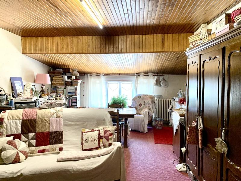 Maison - 170 m² - 7 pièces