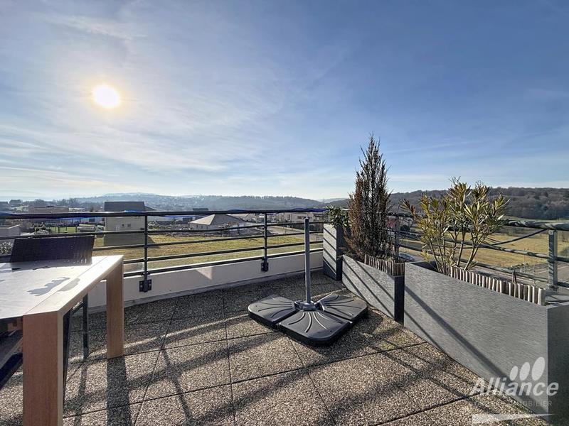 Appartement - 75 m² - 4 pièces