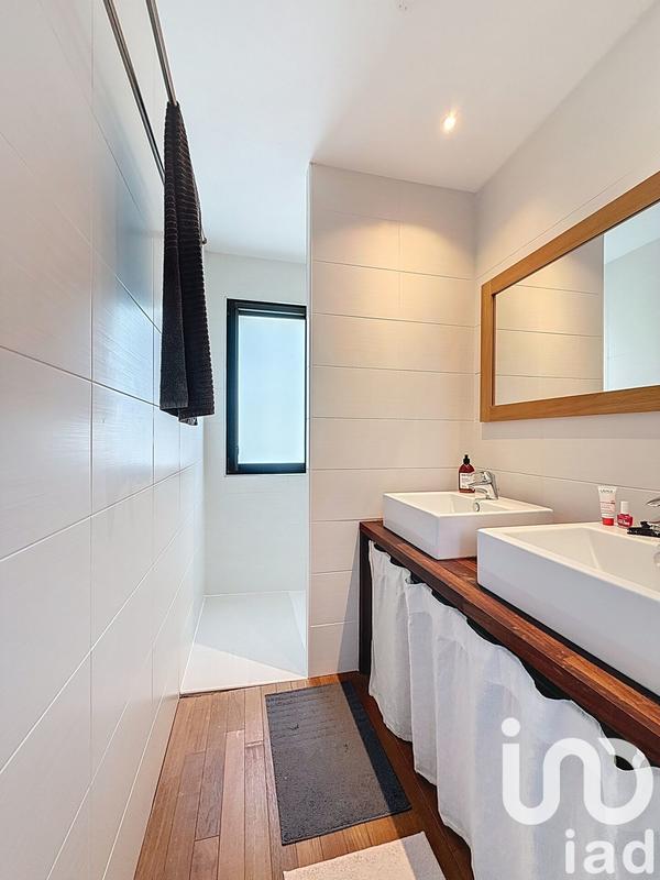 Maison - 125 m² - 6 pièces