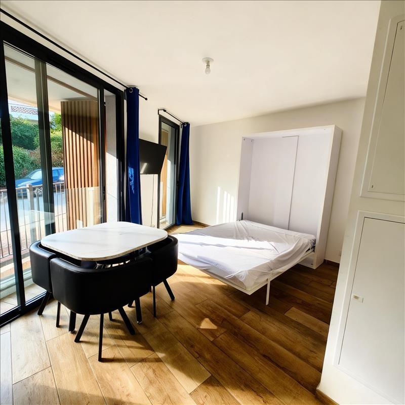 Studio - 19 m² - 1 pièce