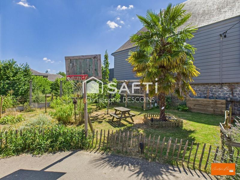 Maison - 160 m² - 9 pièces