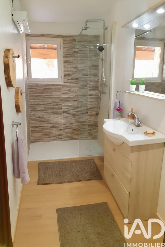 Maison - 282 m² - 10 pièces