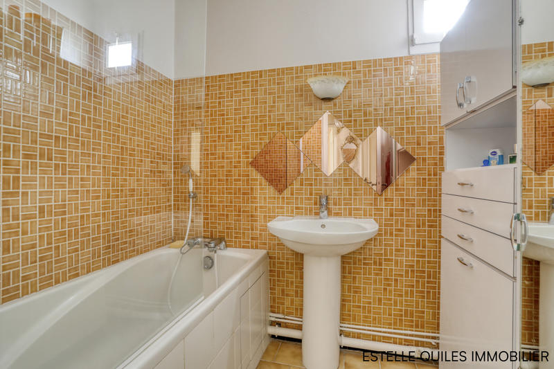 Maison - 115 m² - 6 pièces