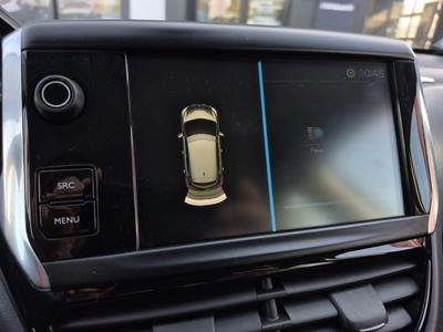 Peugeot 208 Puretech 82 Signature