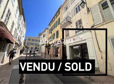 Fonds de commerce - 28 m²