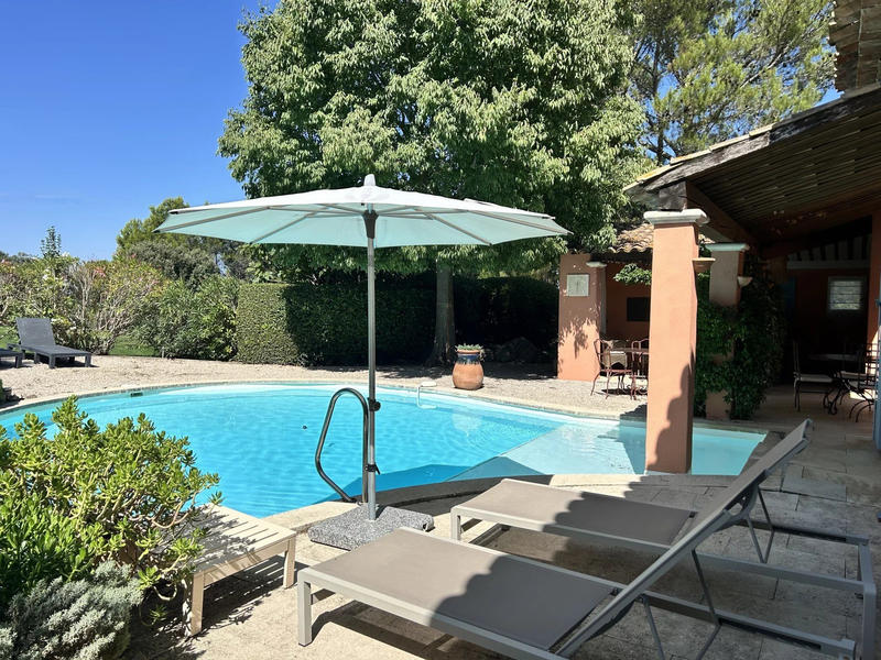 Villa - 137 m² - 4 pièces