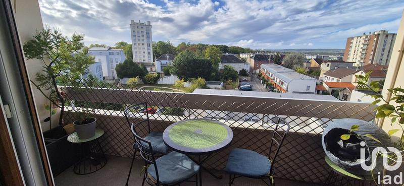 Appartement - 84 m² - 4 pièces