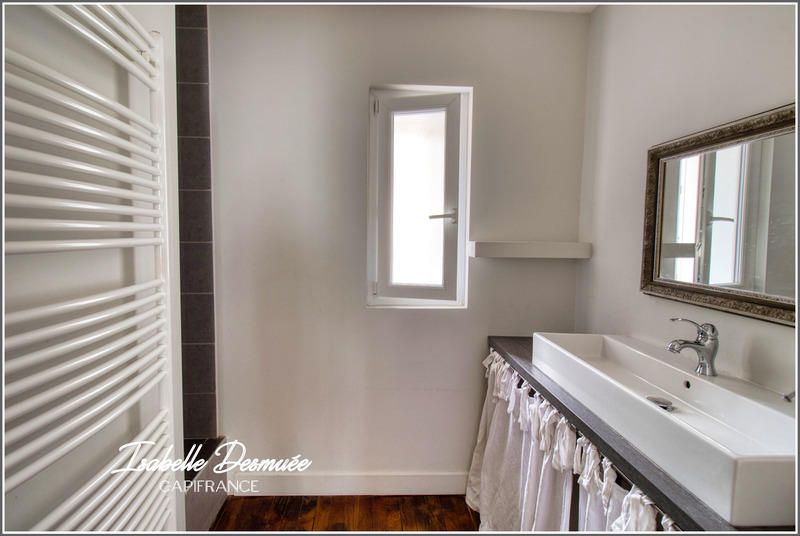 Appartement - 129 m² - 5 pièces