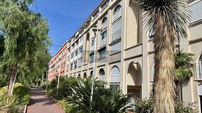 Bureau - 34 m² - 1 pièce