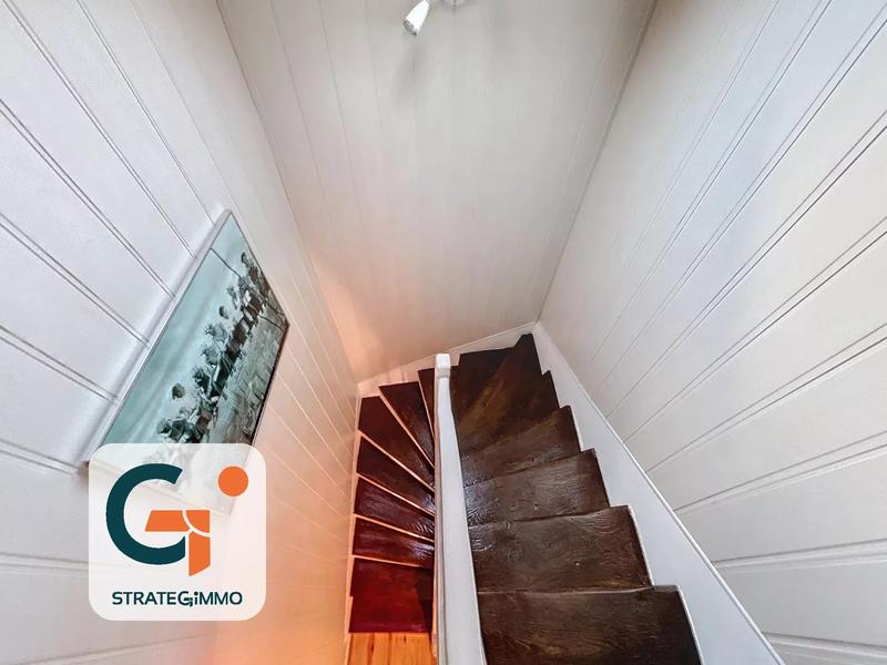 Maison de ville - 94 m² - 5 pièces