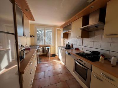 Maison - 102 m² - 4 pièces