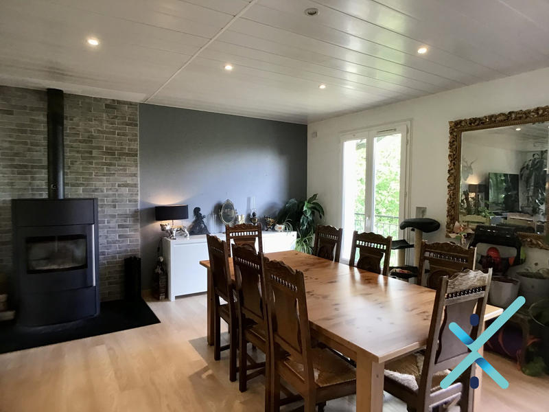 Maison ancienne - 195 m² - 8 pièces