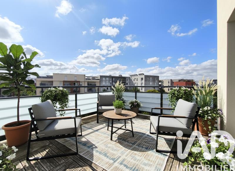 Appartement - 119 m² - 6 pièces