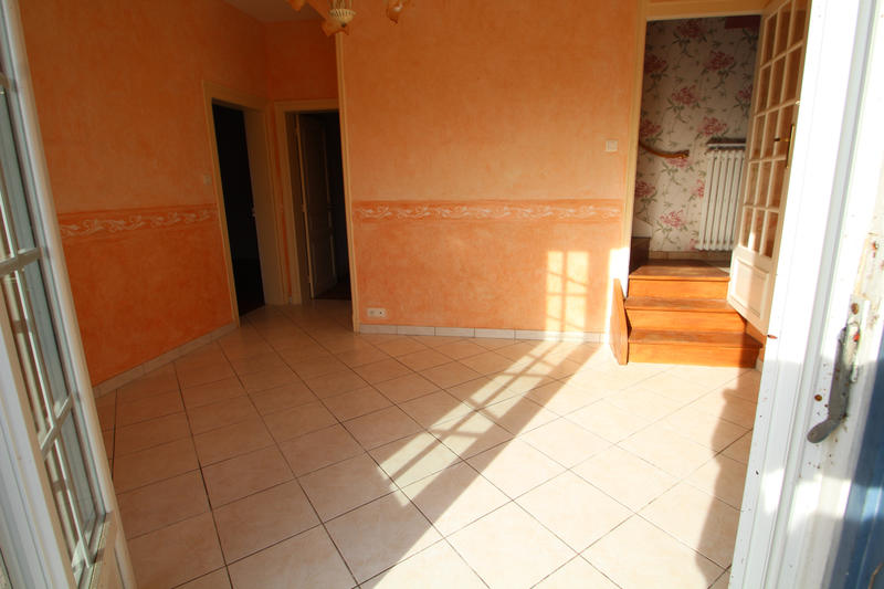 Maison - 97 m² - 5 pièces