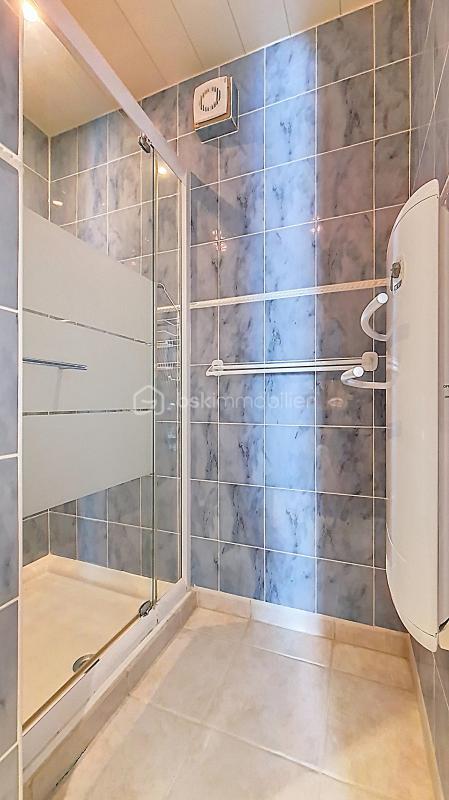 Maison en pierre - 111 m² - 7 pièces