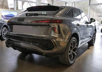 Audi Q3 Sportback s-Line 272 Hibride Rechargeable Neuf / Toit Ouvrant Coffre Elec Sonos Affichage Tete Haute Camera 360°