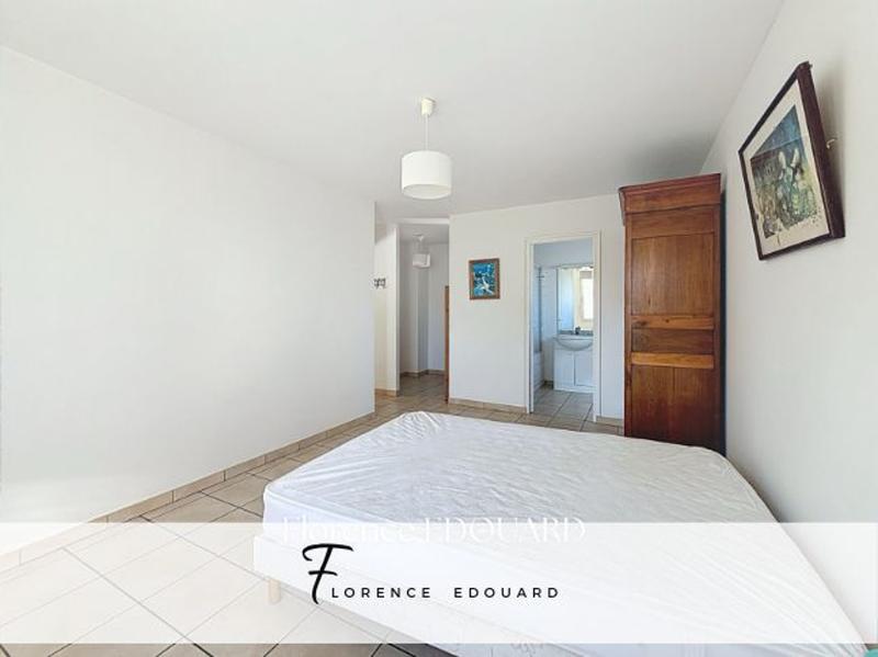 Maison - 141 m² - 8 pièces