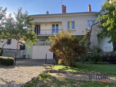 Immeuble - 184 m² - 7 pièces