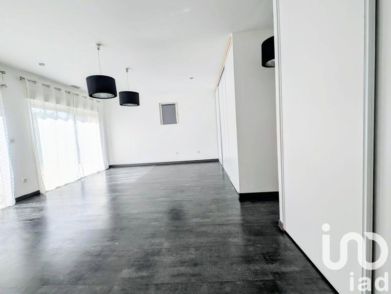 Maison - 161 m² - 6 pièces