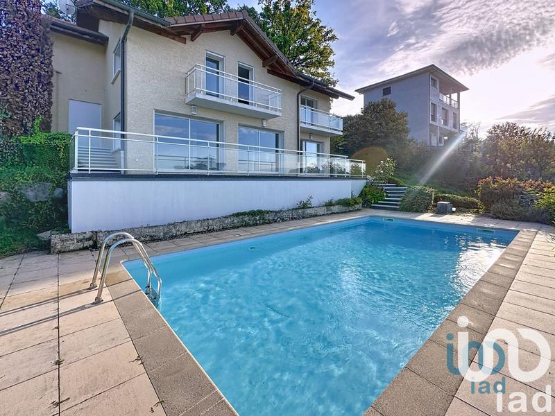 Maison - 155 m² - 5 pièces