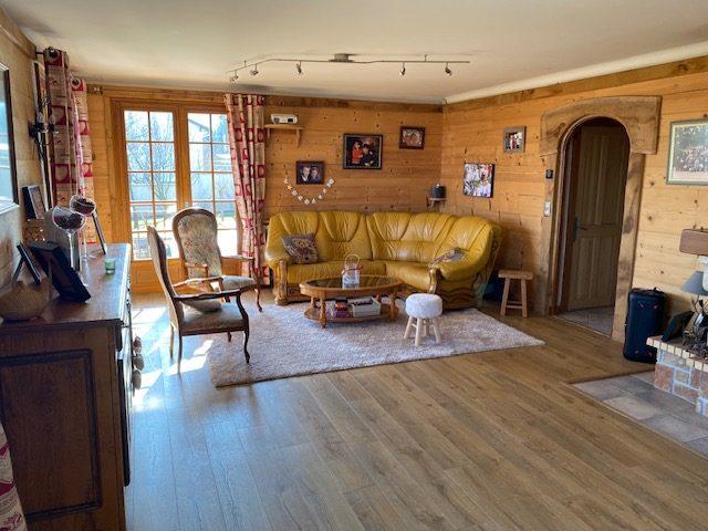 Maison - 264 m² - 7 pièces