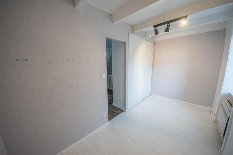 Maison de ville - 90 m² - 5 pièces