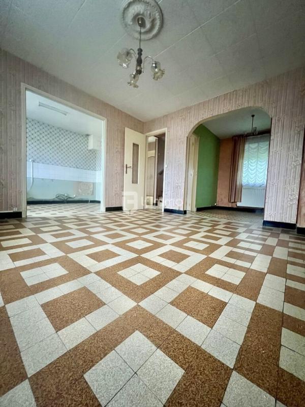 Maison - 78 m² - 5 pièces