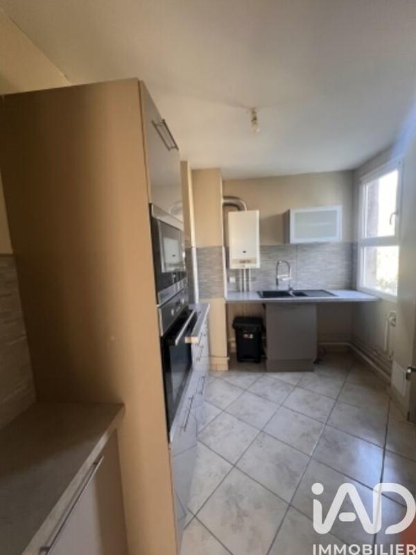 Appartement - 75 m² - 5 pièces