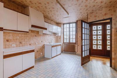 Maison - 188 m² - 7 pièces