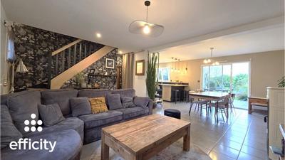 Maison - 104 m² - 6 pièces