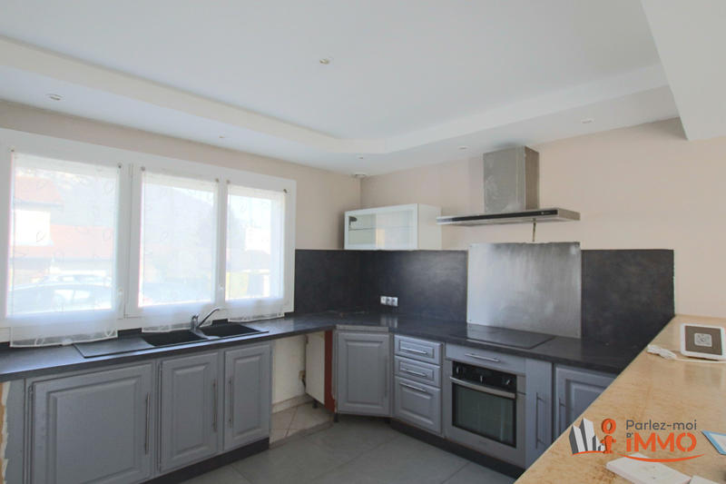 Maison - 97 m² - 4 pièces