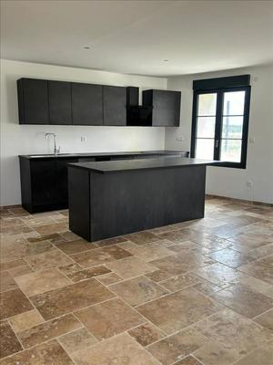 Maison en pierre - 140 m² - 4 pièces