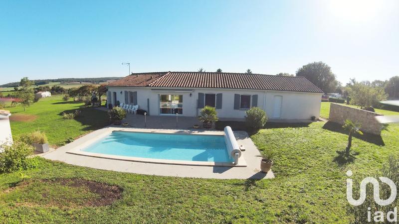 Maison - 93 m² - 4 pièces