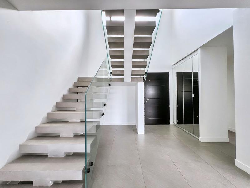 Maison contemporaine - 145 m² - 7 pièces