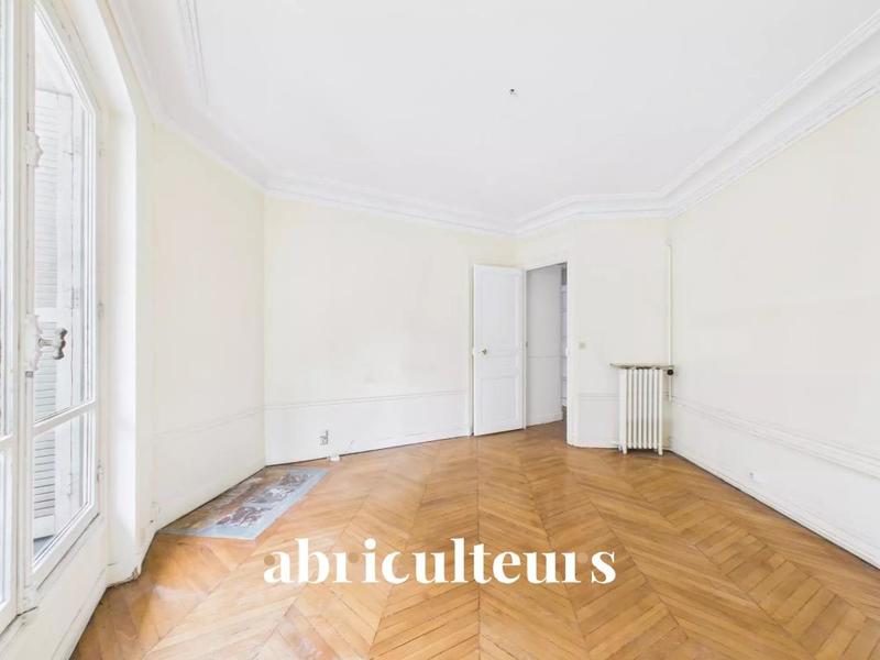 Appartement - 99 m² - 4 pièces