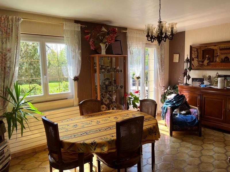 Maison traditionnelle - 98 m² - 4 pièces