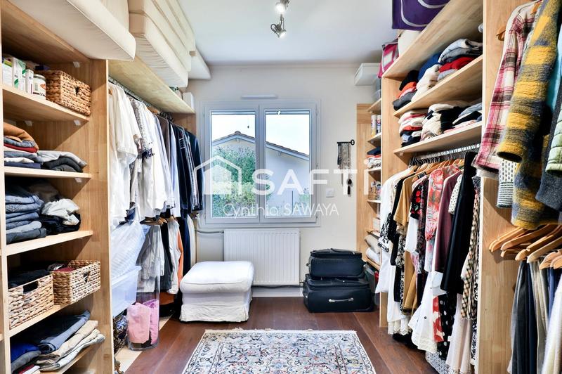 Maison - 122 m² - 4 pièces