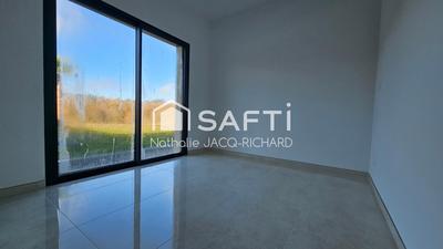 Maison - 148 m² - 6 pièces