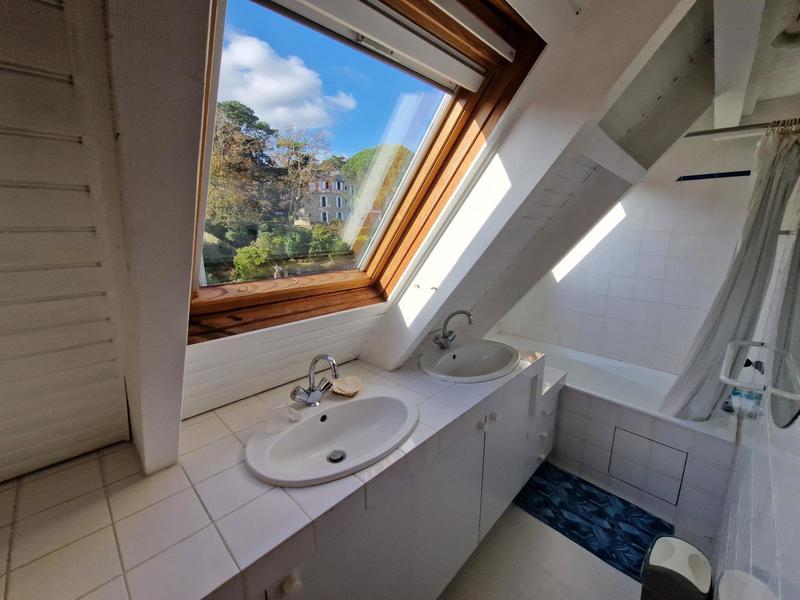 Appartement - 110 m² - 7 pièces